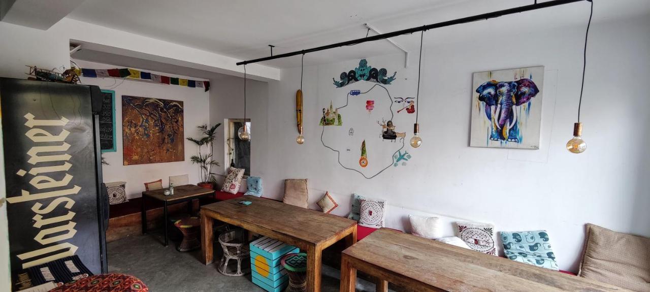 Nextdoor Patan Hostel Bagian luar foto