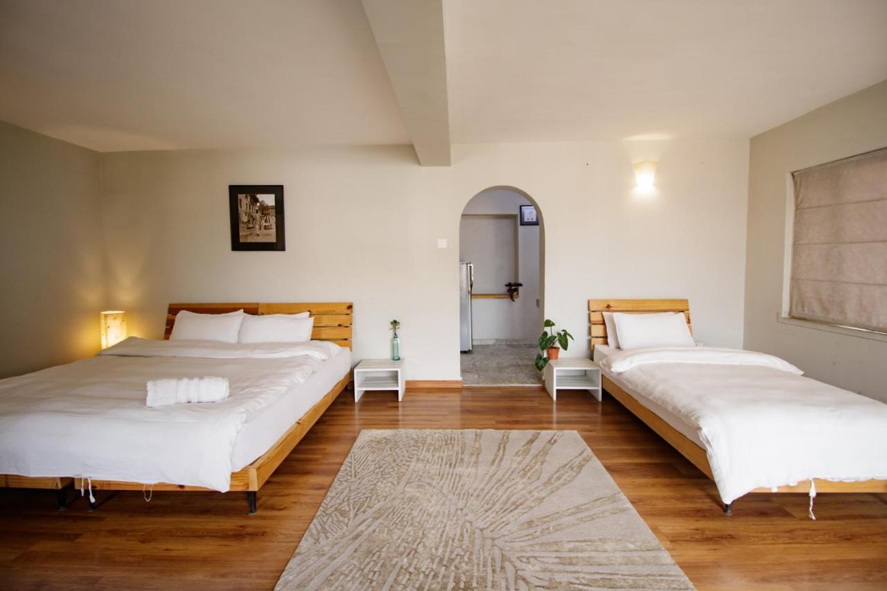 Nextdoor Patan Hostel Bagian luar foto