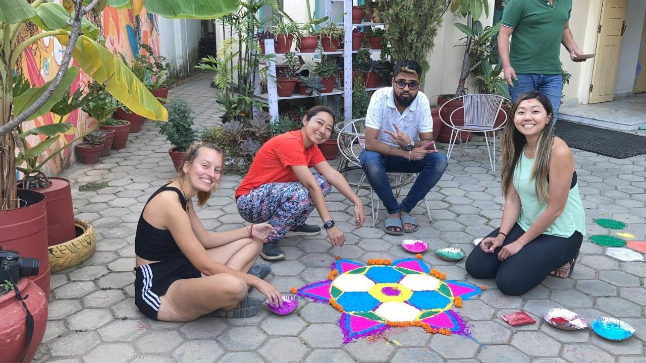 Nextdoor Patan Hostel Bagian luar foto