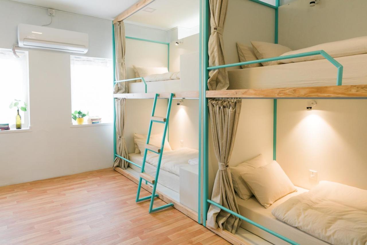 Nextdoor Patan Hostel Bagian luar foto
