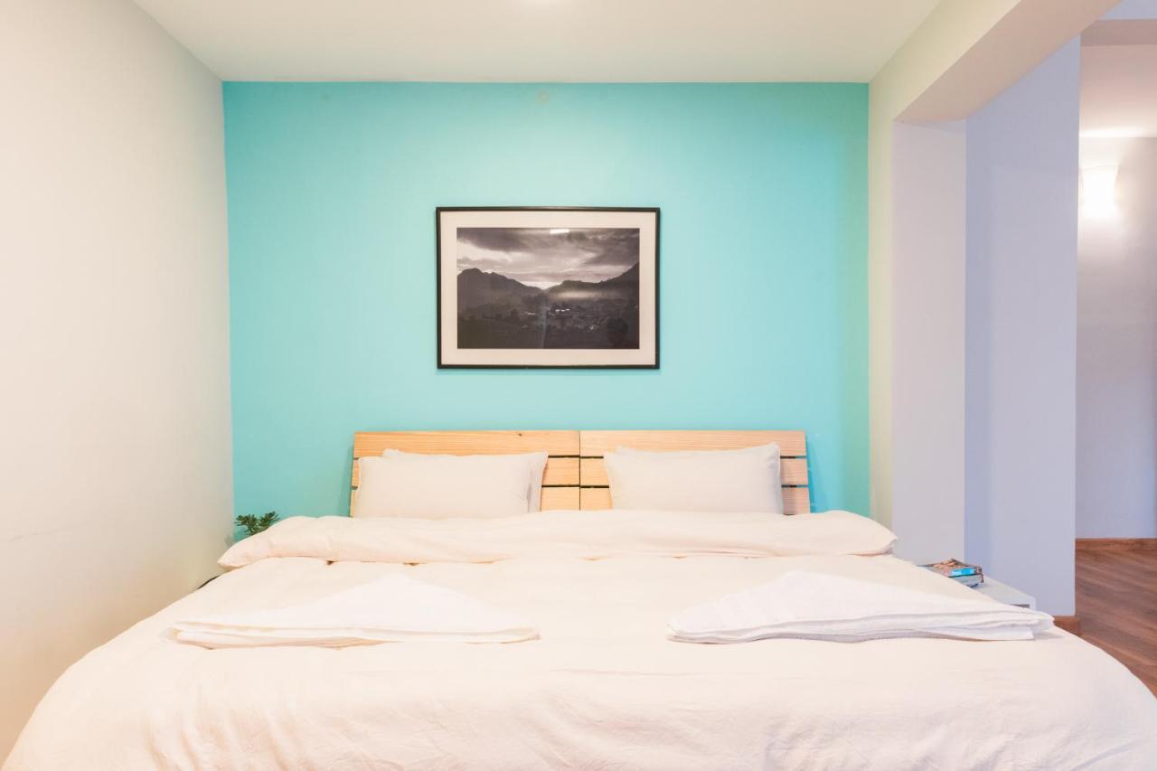 Nextdoor Patan Hostel Bagian luar foto